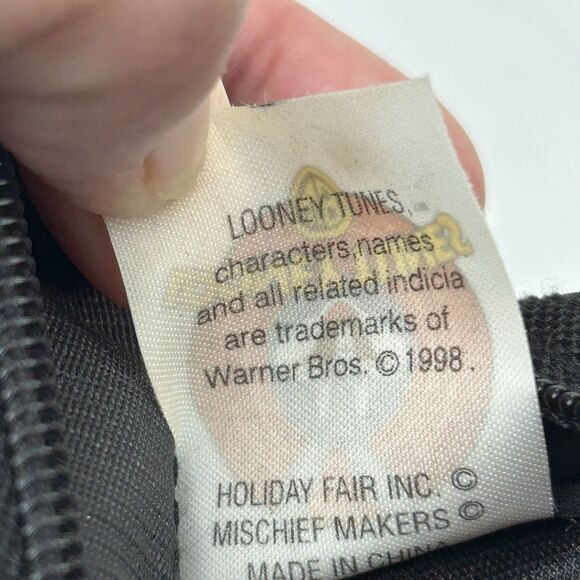 VTG Looney Tunes Tweety Bird 1998 Backpack Convertible Crossbody 3D Pockets - Picture 6 of 16